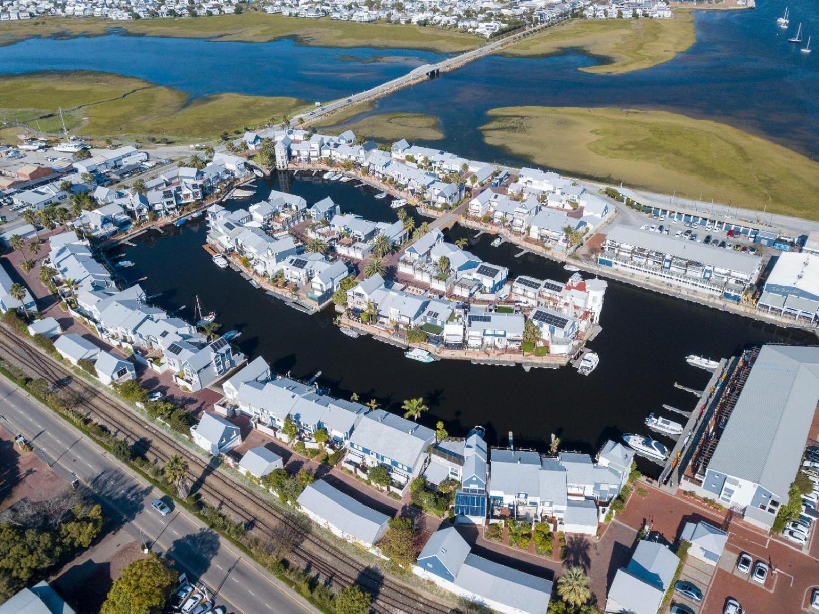 Knysna Quays Waterfront Accomodation Exterior foto